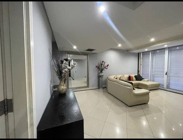 2 BEDROOM APARTMENT FOR SALE IN NEW TOWN CENTRE